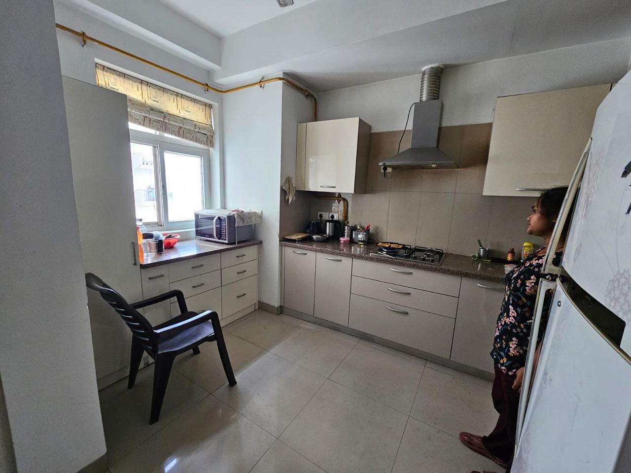 3 BHK + Servant Room,Extra Room Apartment For Rent in Shapoorji Pallonji Joyville Phase 2