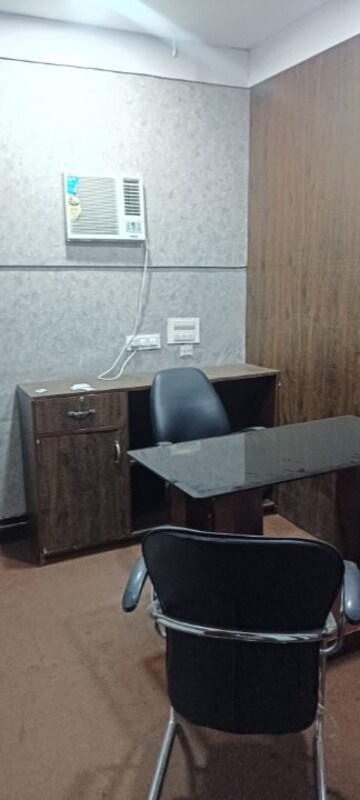  Office Space For Rent in Sector 17