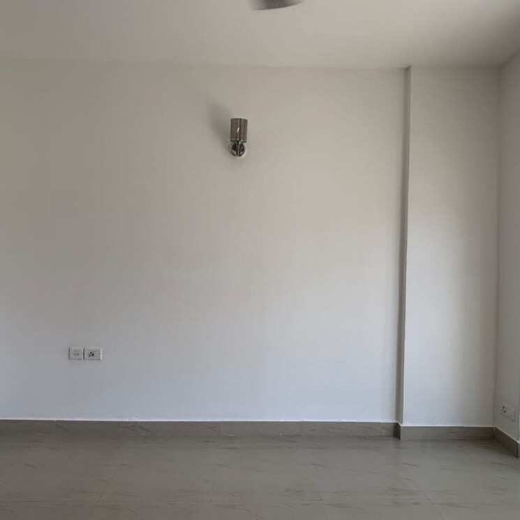 Room, nimbus-the-hyde-park 3 Bedroom 1320 Sq.Ft. Apartment In Sector 78 Noida 8859764