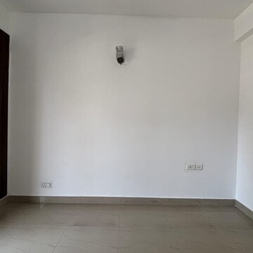 3 BHK Apartment For Sale in Nimbus The Hyde park, Sector 78