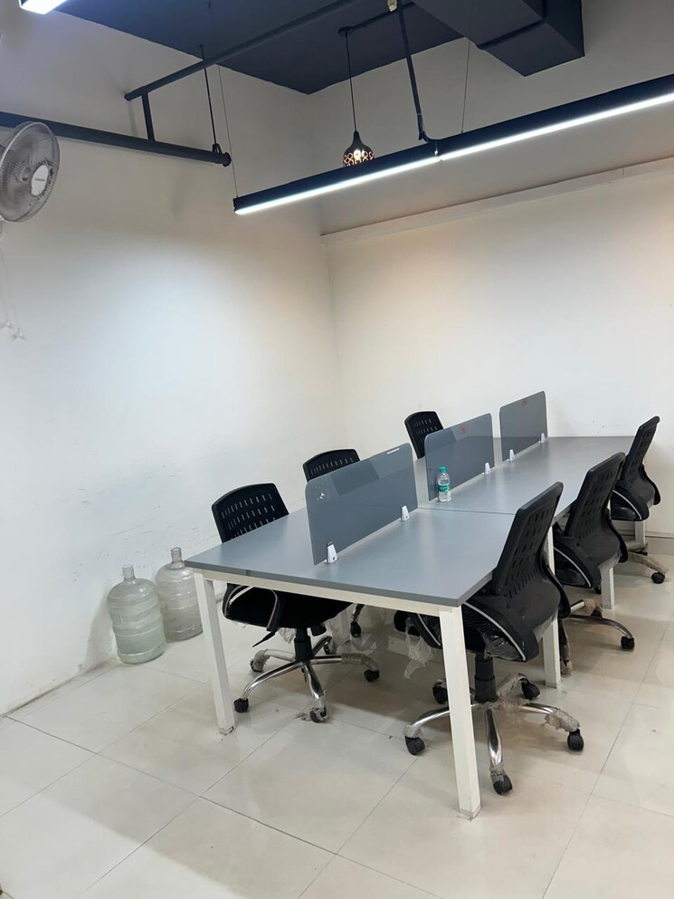 Team Area, sector 2 Commercial Office Space 650 Sq.Ft. In Sector 2 Noida 8562155