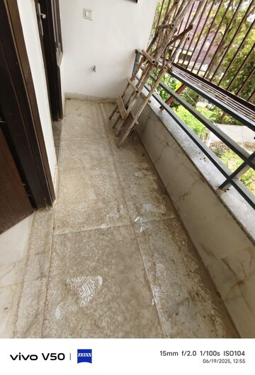 Balcony in 3 BHK Builder Floor at Chattarpur – for Rent
