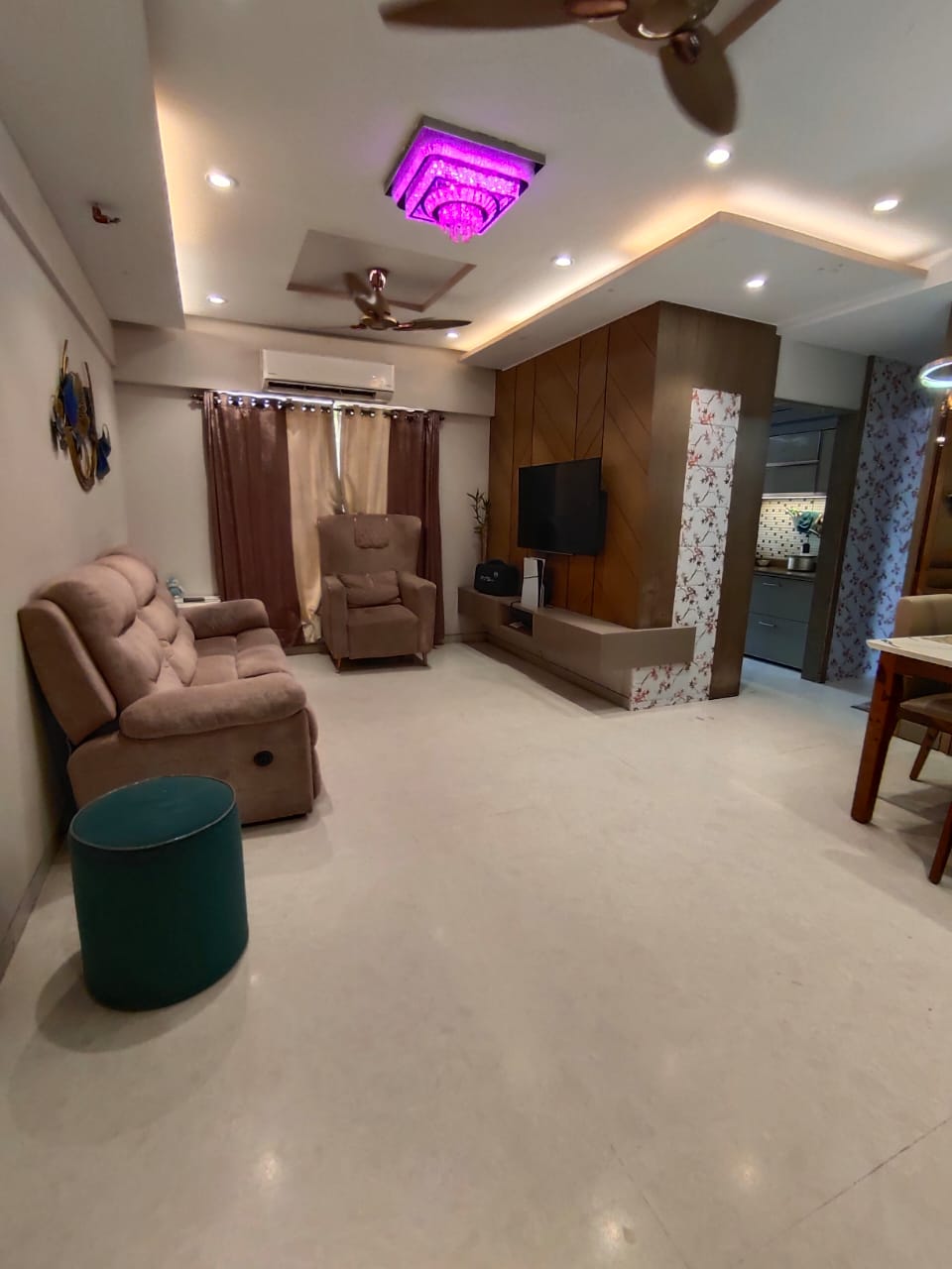 2 BHK + Pooja Room,Servant Room,Study Room,Extra Room Apartment For Rent in Lodha Amara