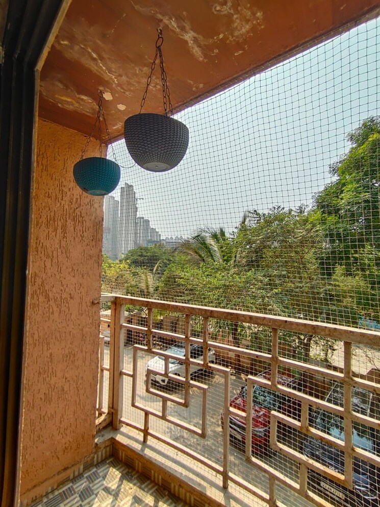 Exterior View, lodha-amara 2 Bedroom 700 Sq.Ft. Apartment In Kolshet Road Thane 8859766