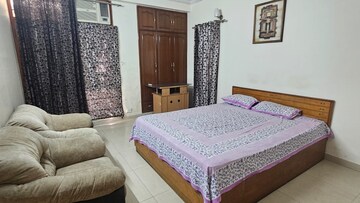 Bedroom in 2 BHK Apartment at Signature Global Andour Height, Sector 71 – for Rent