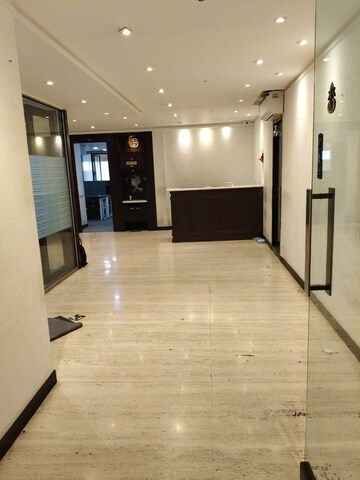 Room in  Office Space at Nirmal Building, Nariman Point – for Rent