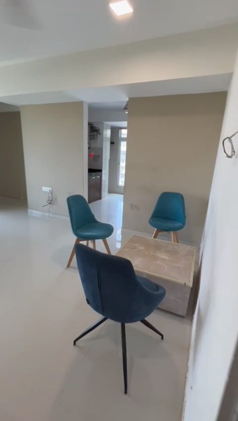 3 BHK + Pooja Room Apartment For Rent in DLH Orchid