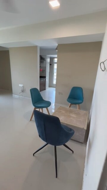 Master Bedroom in 3 BHK Apartment at DLH Orchid, Andheri West – for Rent