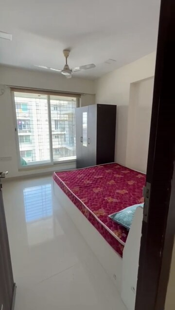 Bedroom in 3 BHK Apartment at DLH Orchid, Andheri West – for Rent