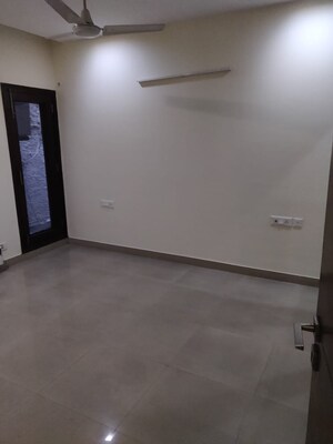 Room in 2 BHK Builder Floor at Lajpat Nagar 4 – for Sale