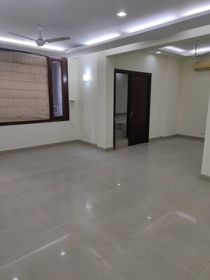 Room in 2 BHK Builder Floor at Lajpat Nagar 4 – for Sale
