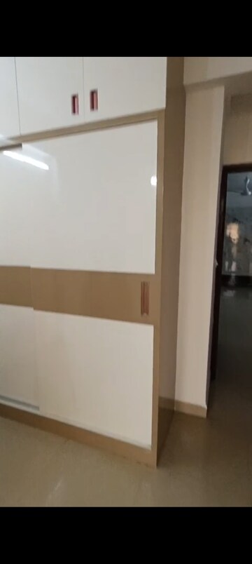 Room in 2.5 BHK Apartment at ROF Amaltas, Sector 92 – for Rent