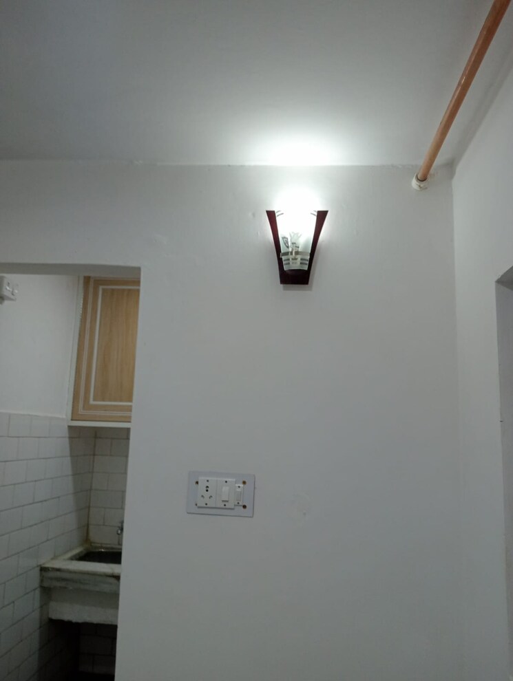 undefined, aali village 1 RK 300 Sq.Ft. Builder Floor In Aali Village Delhi 8860045