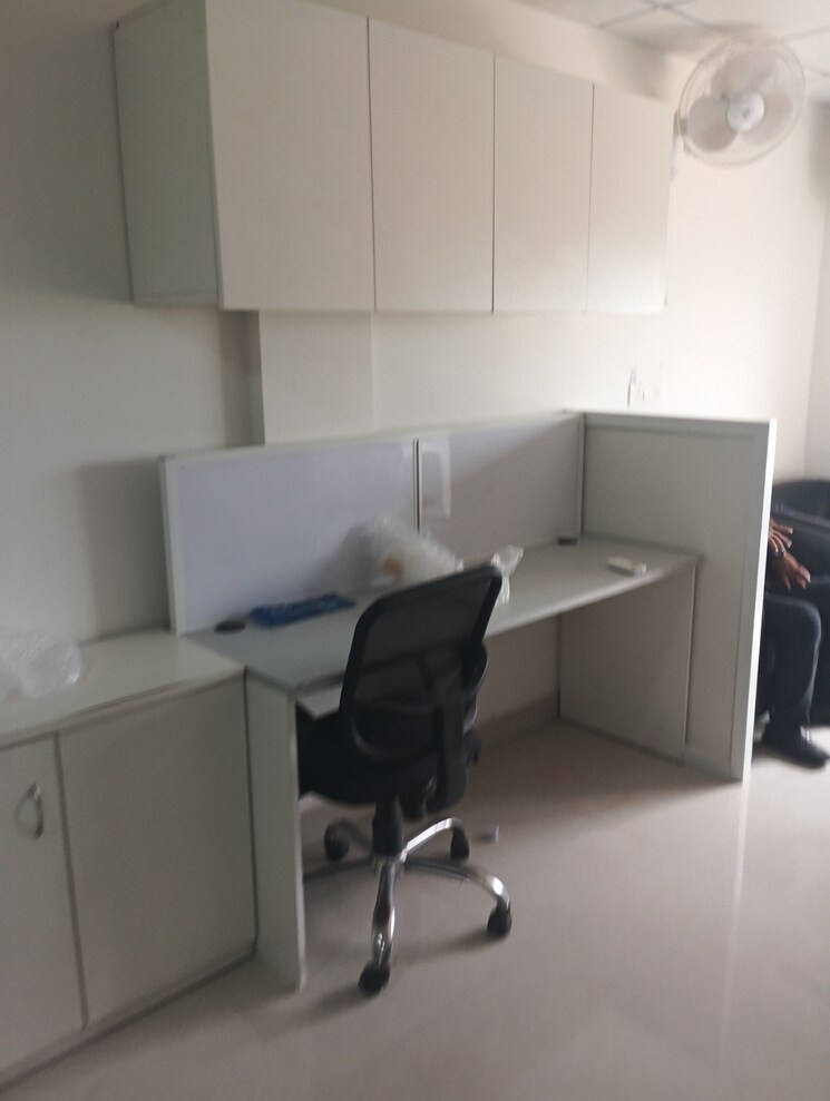 Team Area, vipul-plaza-faridabad Commercial Office Space 496 Sq.Ft. In Sector 81 Faridabad 8860065