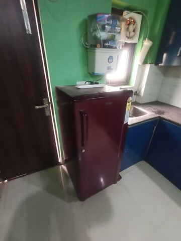 Furnished Amenities in  Pg at Sushant Lok I – for Rent