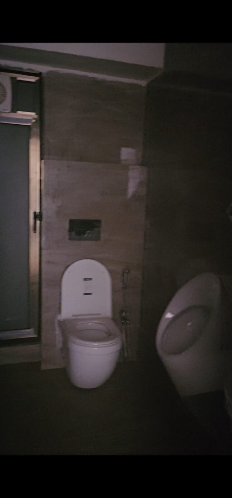 Washroom, gm-amore-edge Commercial Office Space 550 Sq.Ft. In Khar West Mumbai 8859817