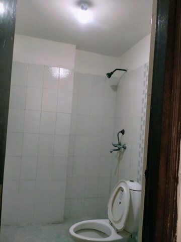 Bathroom in 3 BHK Apartment at Today Ridge Residency, Sector 135 – for Rent