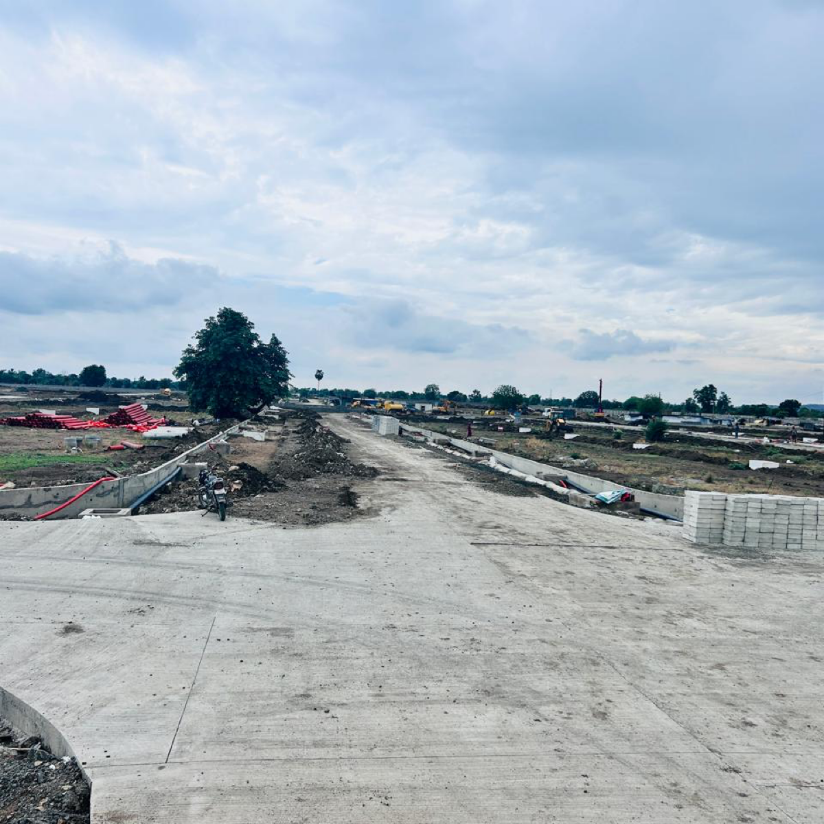 Plot For Sale in Mahalaxmi Nagar 41