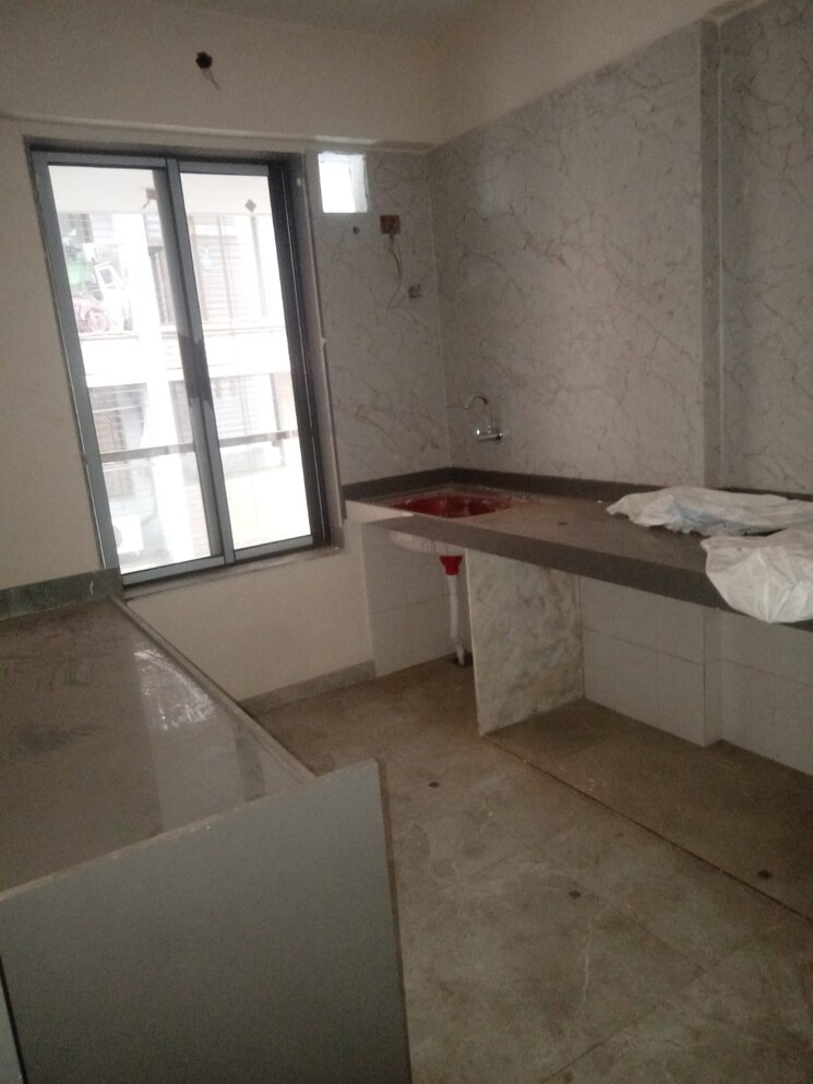 Kitchen, kandivali west 3 Bedroom 1050 Sq.Ft. Apartment In Kandivali West Mumbai 8860104