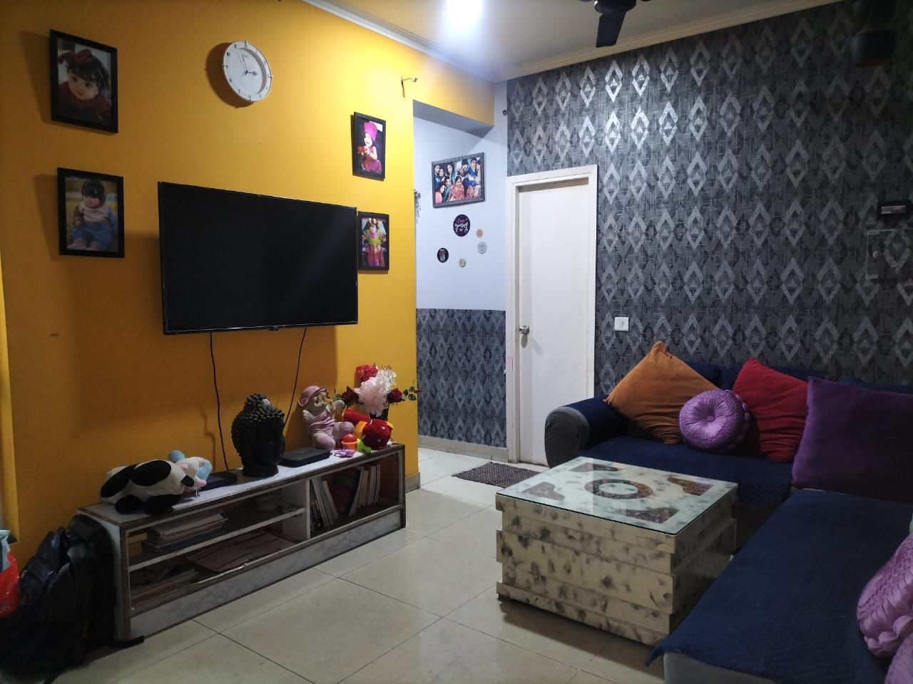 2 BHK + Study Room Apartment For Rent in Mahagun Mywoods III