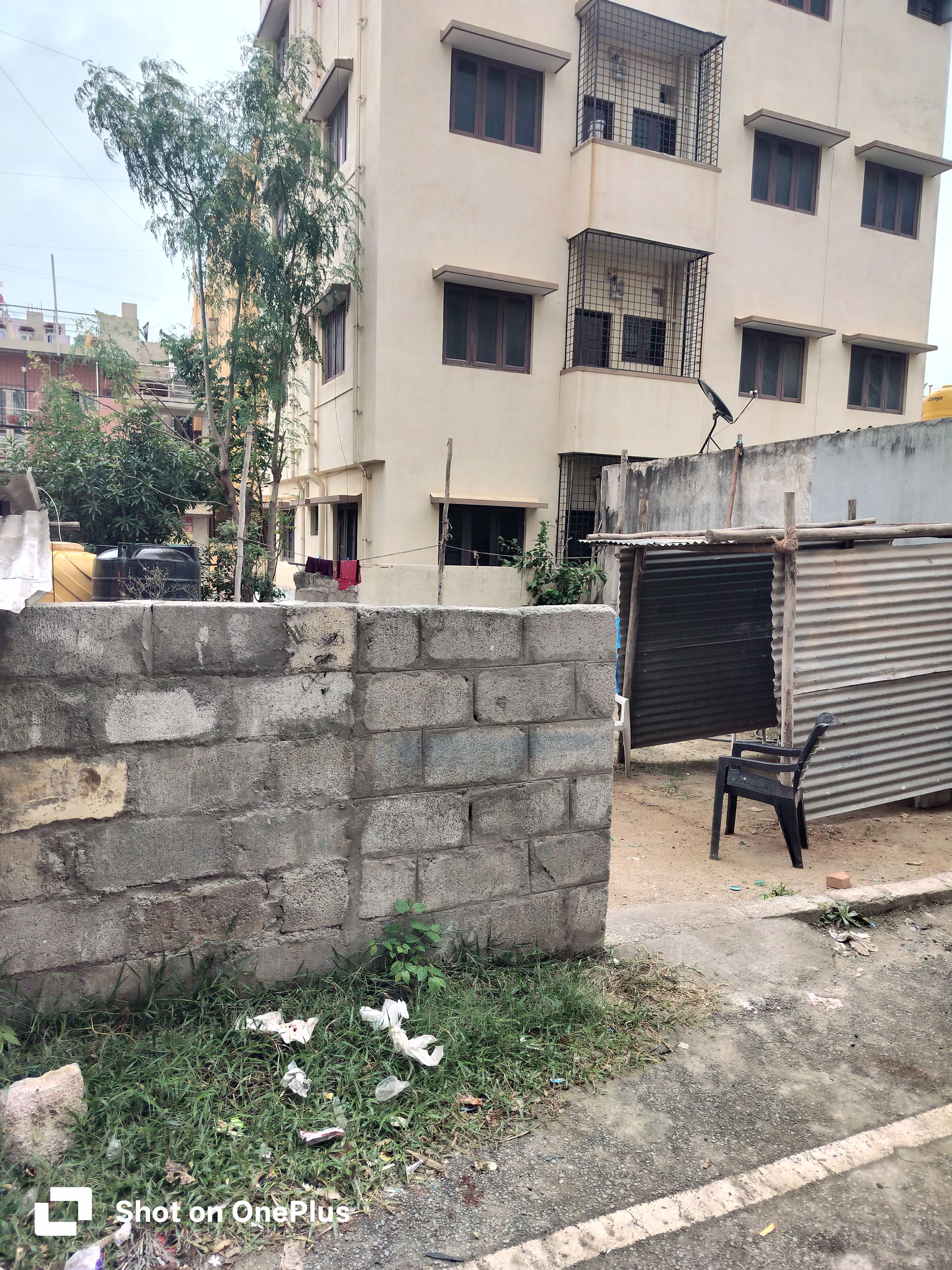 Plot For Sale in Meenakshi Layout 