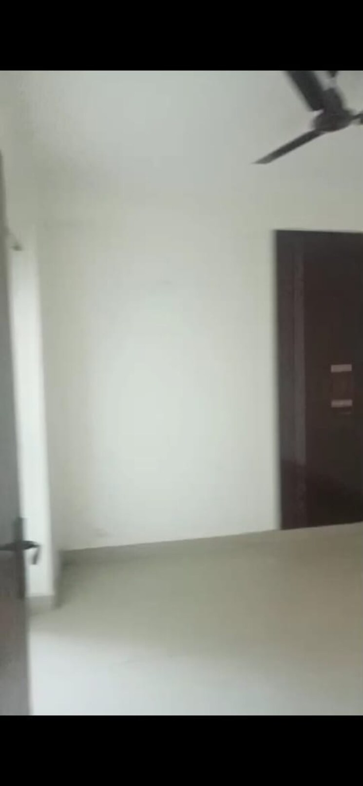 Room, amrapali-centurian-park 2.5 Bedroom 990 Sq.Ft. Apartment In Tech Zone 4 Greater Noida Greater Noida 8860159