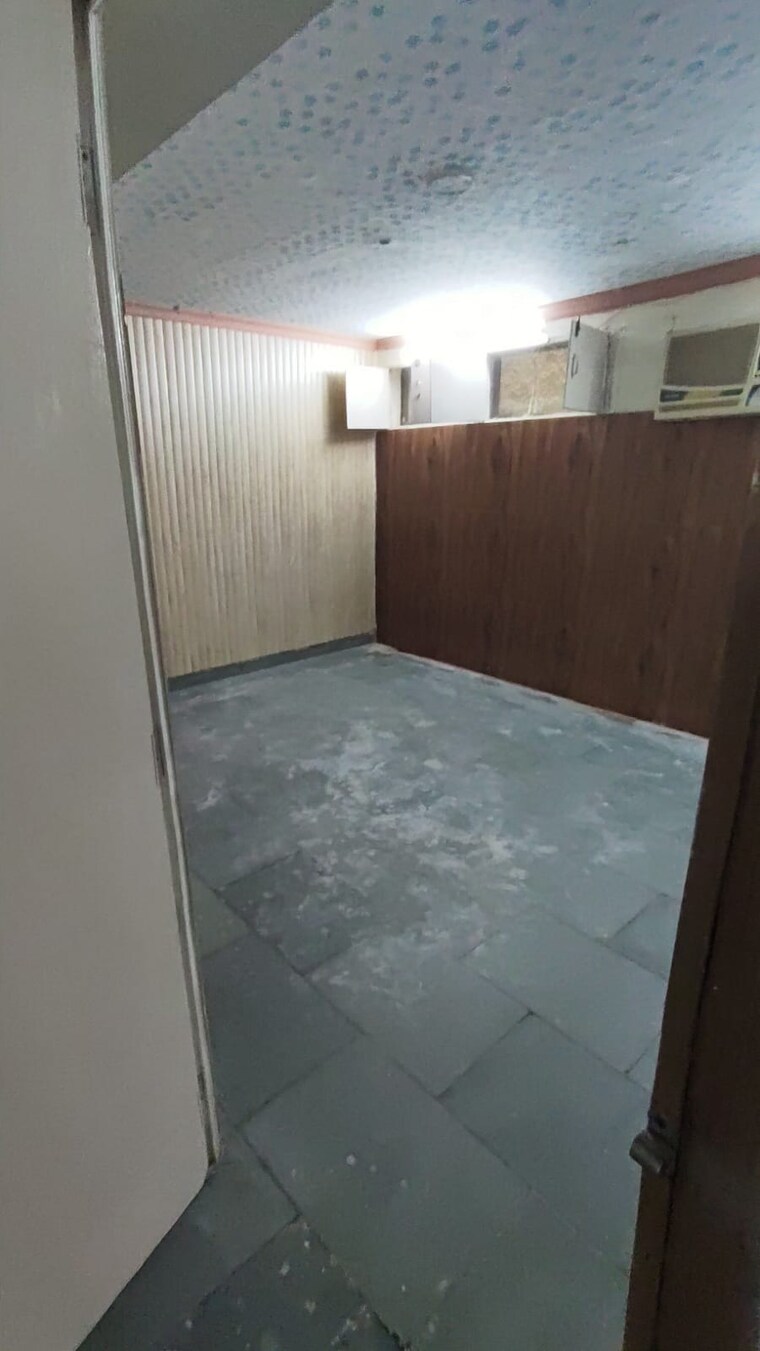 Floor Plan, dayanand colony Commercial Office Space 900 Sq.Ft. In Dayanand Colony Delhi 8860143