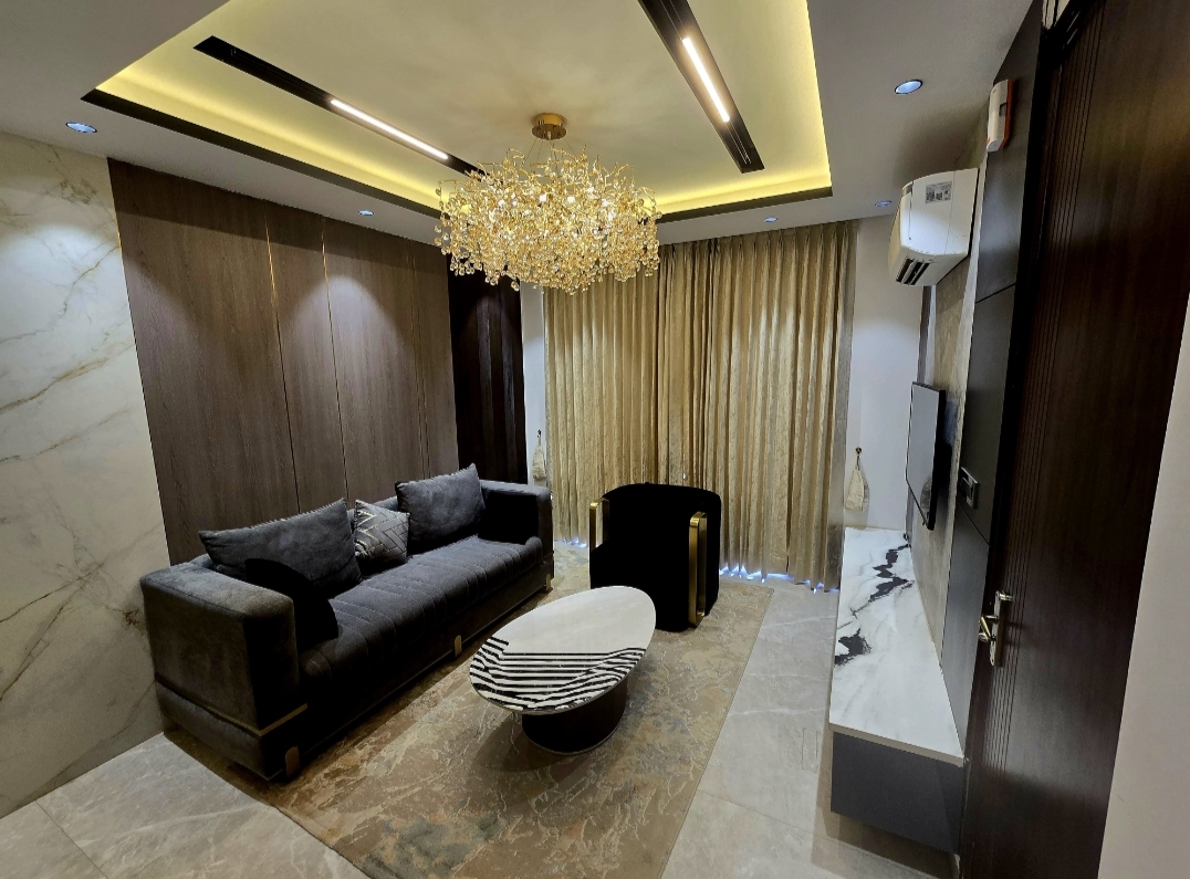 3.5 BHK + Pooja Room,Study Room Builder Floor For Sale in 4s Amara