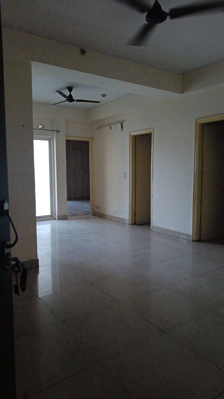 Room, mahagun-mywoods 3 Bedroom 1120 Sq.Ft. Apartment In Sector 16c Greater Noida Greater Noida 8860137