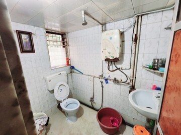 Bedroom in 2 BHK Apartment at Shree Laxmi Park 1, Vartak Nagar – for Rent