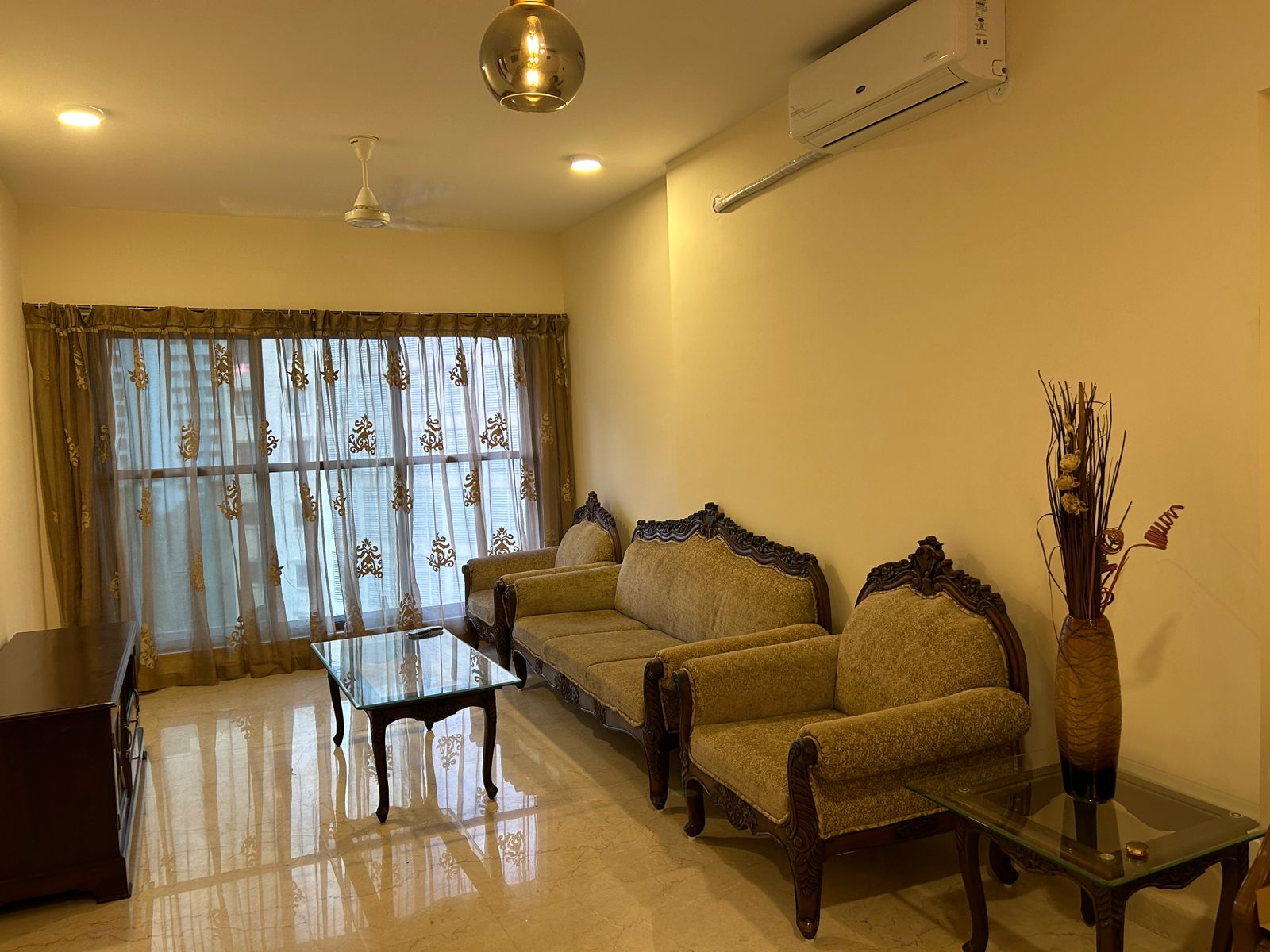 2 BHK Apartment For Rent in K Raheja Ascencio