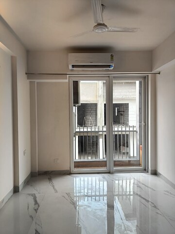 Building Lobby in 3 BHK Builder Floor at Smart World Gems, Sector 89 – for Sale