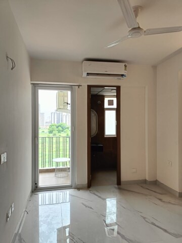 Building Lobby in 3 BHK Builder Floor at Smart World Gems, Sector 89 – for Sale