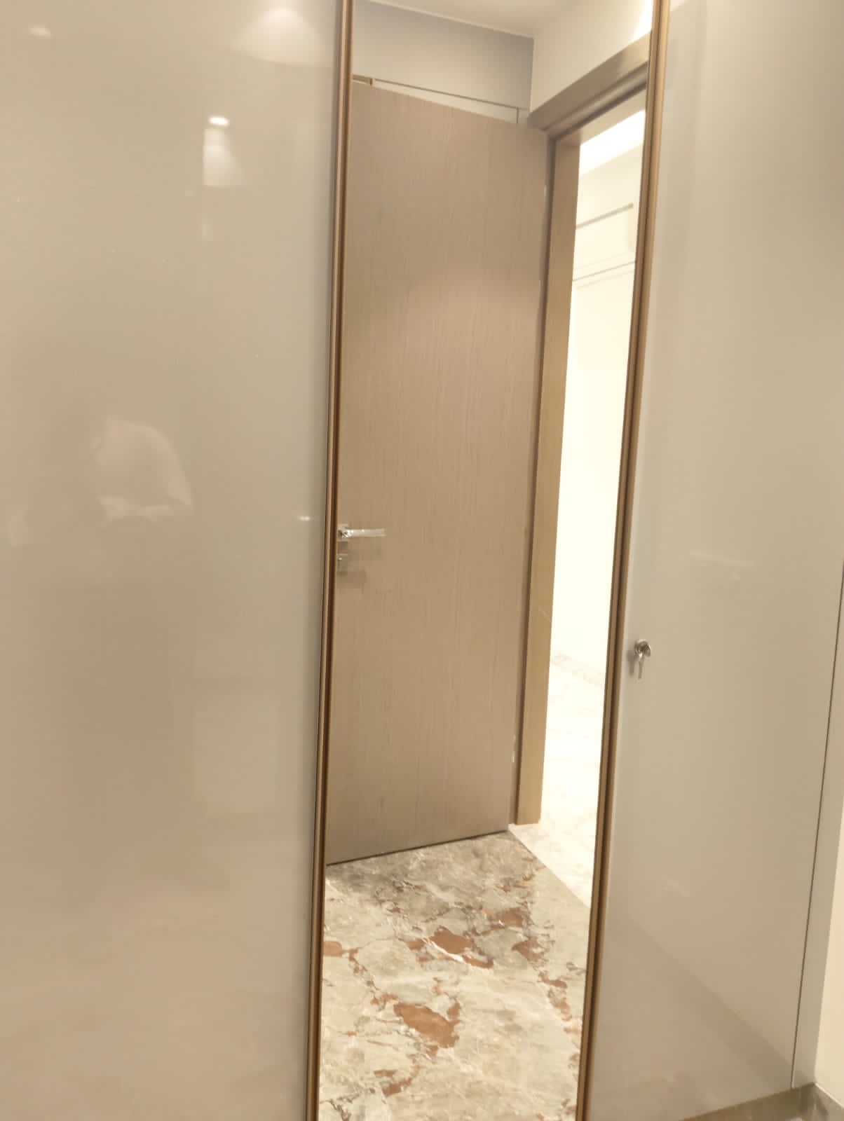 4 BHK + Servant Room,Extra Room Builder Floor For Rent in Greater Kailash 