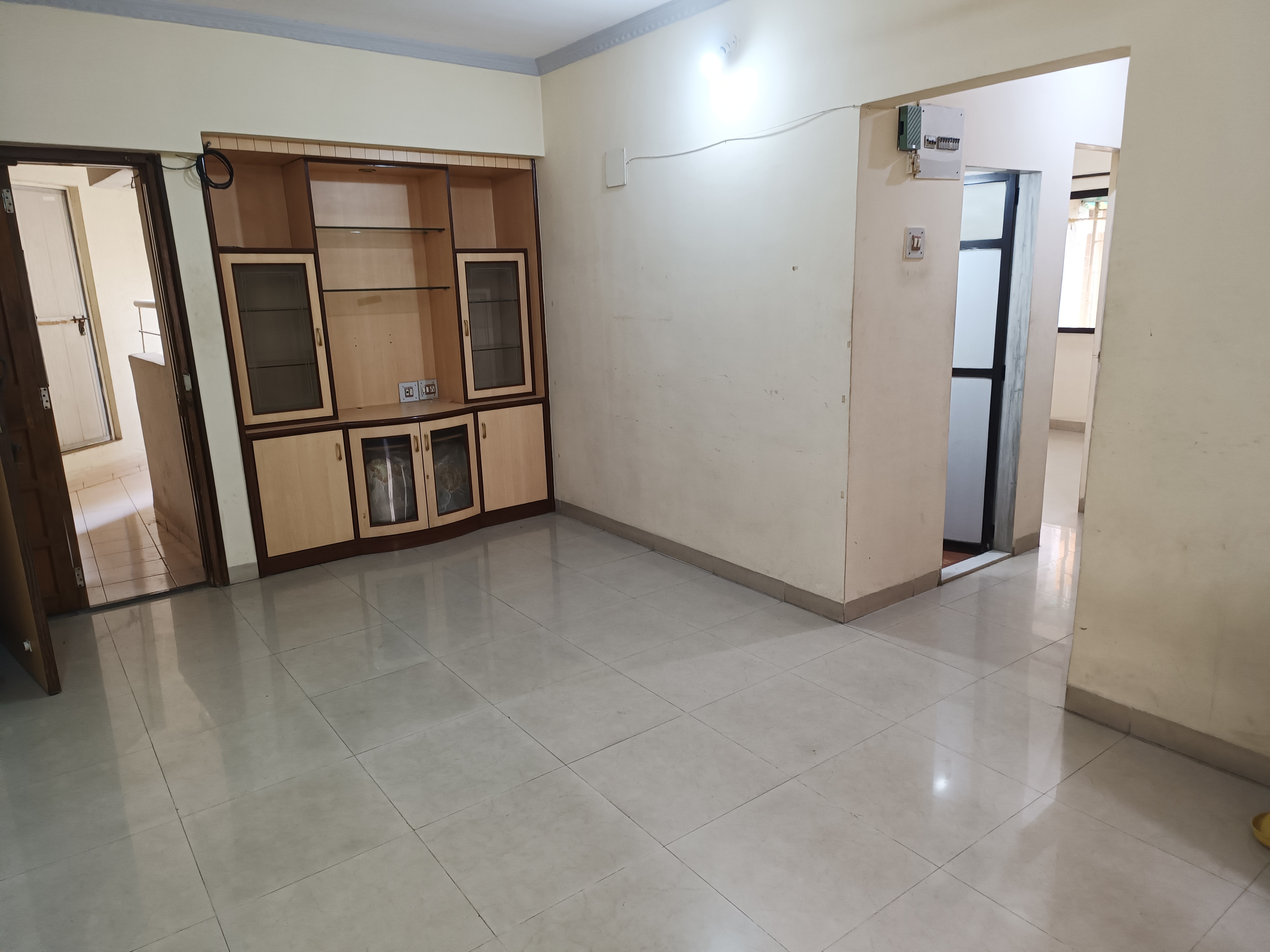 2 BHK Apartment For Rent in Rutu Estate