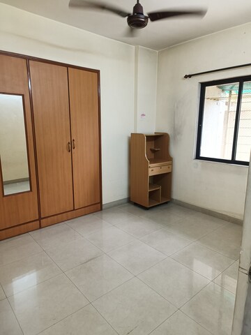 Room in 2 BHK Apartment at Rutu Estate, Brahmand – for Rent