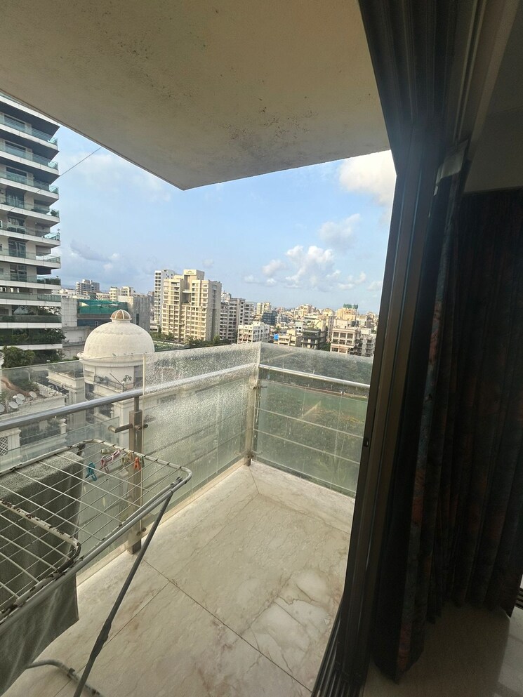 Balcony, khar west 3 Bedroom 2500 Sq.Ft. Apartment In Khar West Mumbai 8860209
