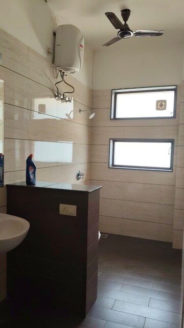 Bathroom in 3.5 BHK Builder Floor at Mansa Devi – for Rent