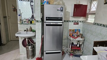 Furnished Amenities in 3 BHK Apartment at Aundh – for Rent
