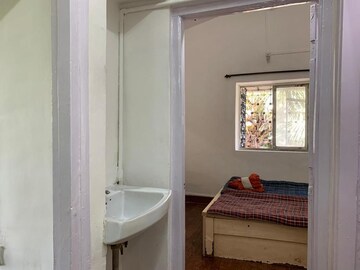 Bathroom in 1 BHK Builder Floor at Suchidham Complex, Goregaon East – for Rent