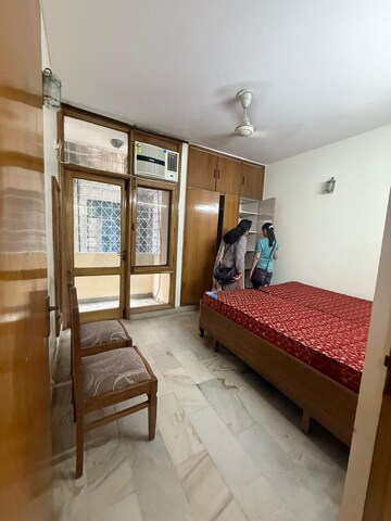 Bedroom in 2 BHK Builder Floor at Chittaranjan Park – for Rent