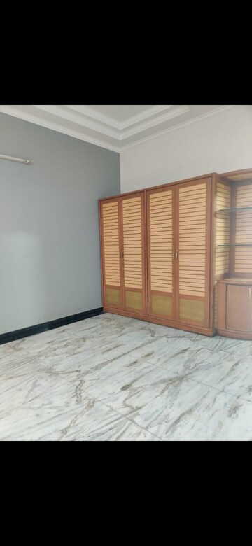 2.5 BHK Builder Floor For Rent in Sector 12