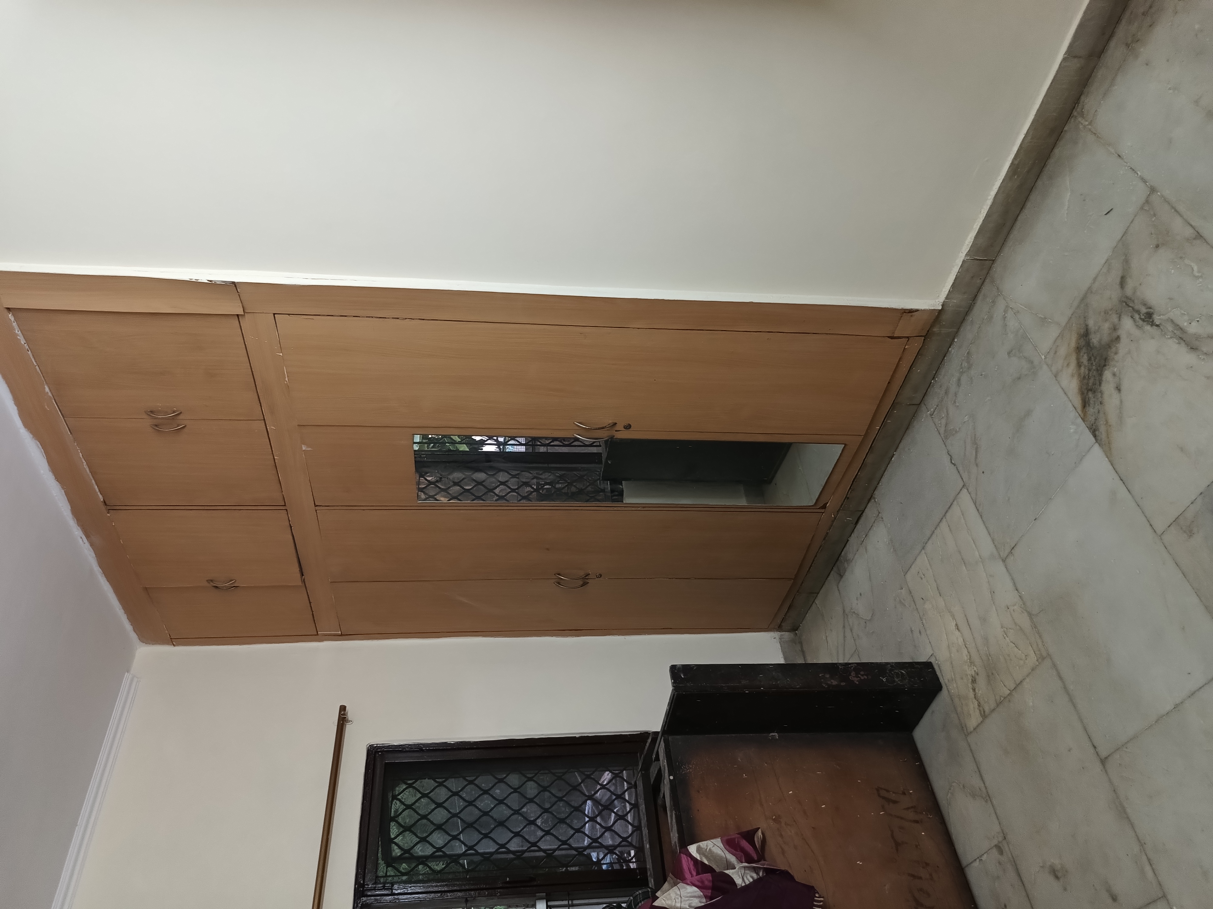 2 BHK Apartment For Rent in Amrapali Royal