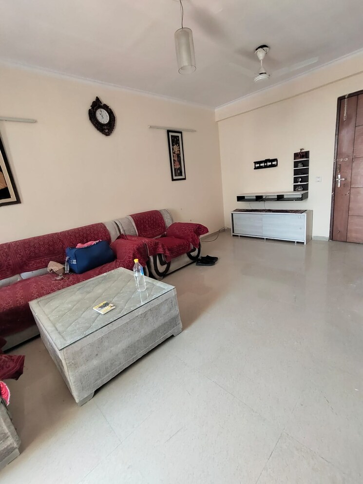 Living Room, gomti nagar 3 Bedroom 1800 Sq.Ft. Apartment In Gomti Nagar Lucknow 8860313
