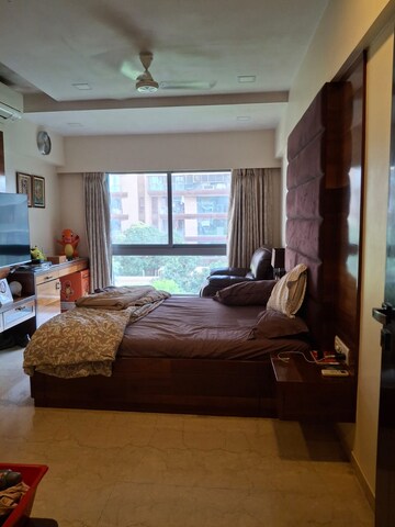 Living Room in 3 BHK Apartment at Man Shanti Sadan, Bandra West – for Sale