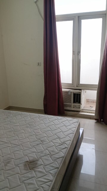 Building Lobby in 3 BHK Apartment at Omaxe R2, Gomti Nagar – for Rent