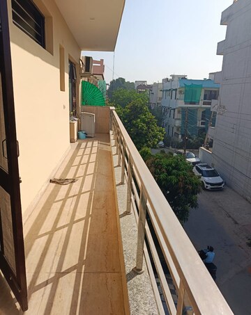 Balcony in 2.5 BHK Villa at Sector 21 – for Rent