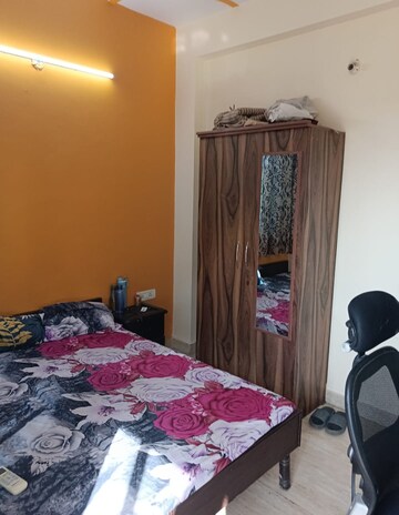 Bedroom in 2.5 BHK Villa at Sector 21 – for Rent