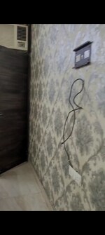 3 BHK + Pooja Room 112 Sq.Mt. Builder Floor in Indrapuram