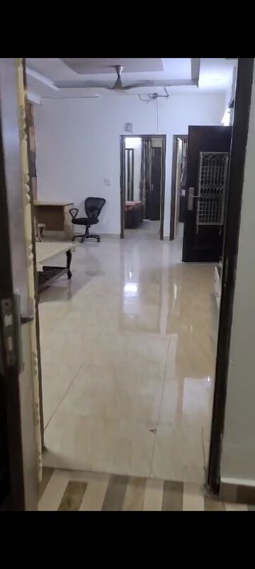 Bathroom in 3 BHK Builder Floor at Indrapuram – for Sale